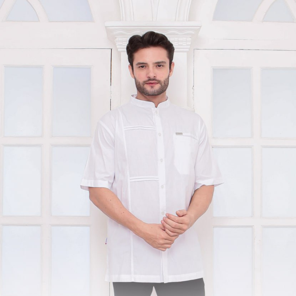 KOKO RKD 03 WHITE BY RAUNA BAJU KEMEJA PUTIH LENGAN PENDEK BAHAN KATUN SIMPLE KEKINIAN