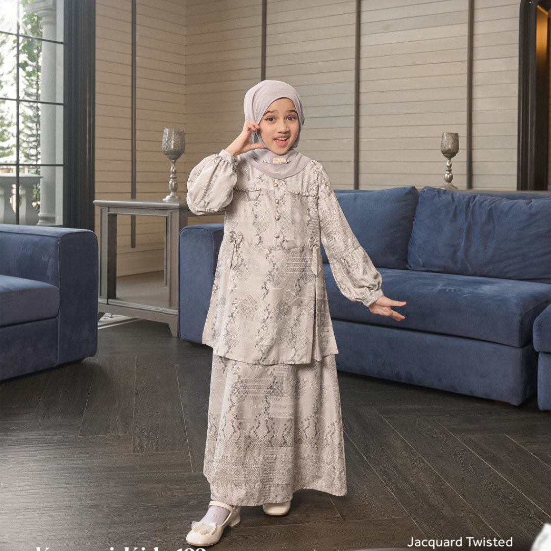 SARIMBIT ROYAL ETHNIC JASMINE