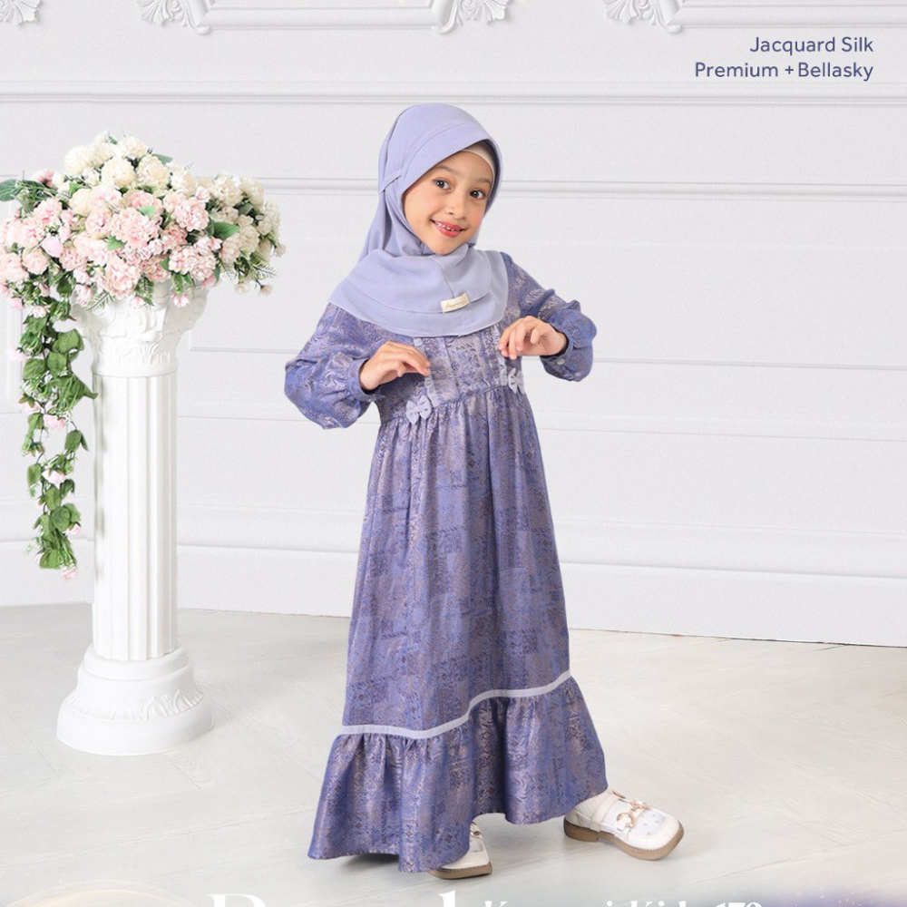 SARIMBIT ETHICA ROYAL 46 CORSICAN BLUE