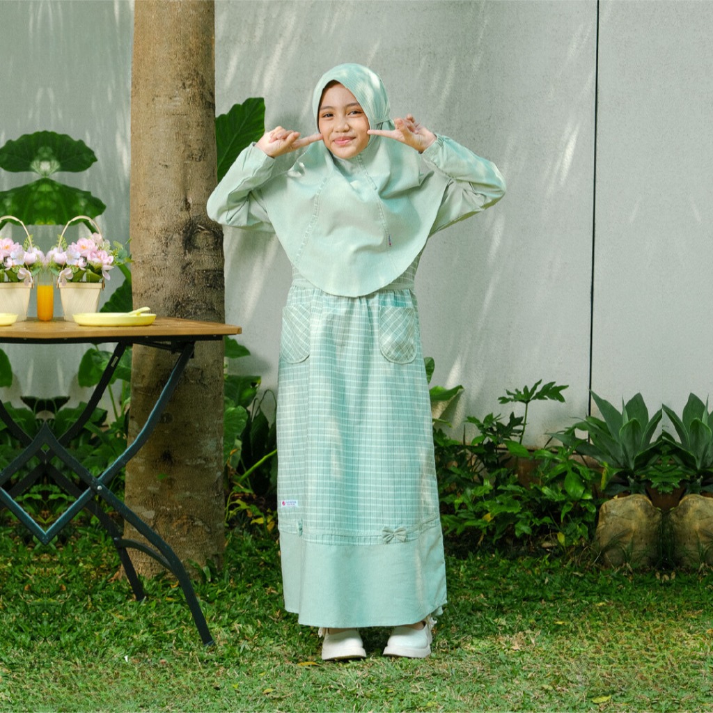 SARIMBIT CARINE LIGHT GREEN BY RAUNA MODEL SIMPLE ELEGAN BAHAN COTTON OCARINA MIX OXFORD