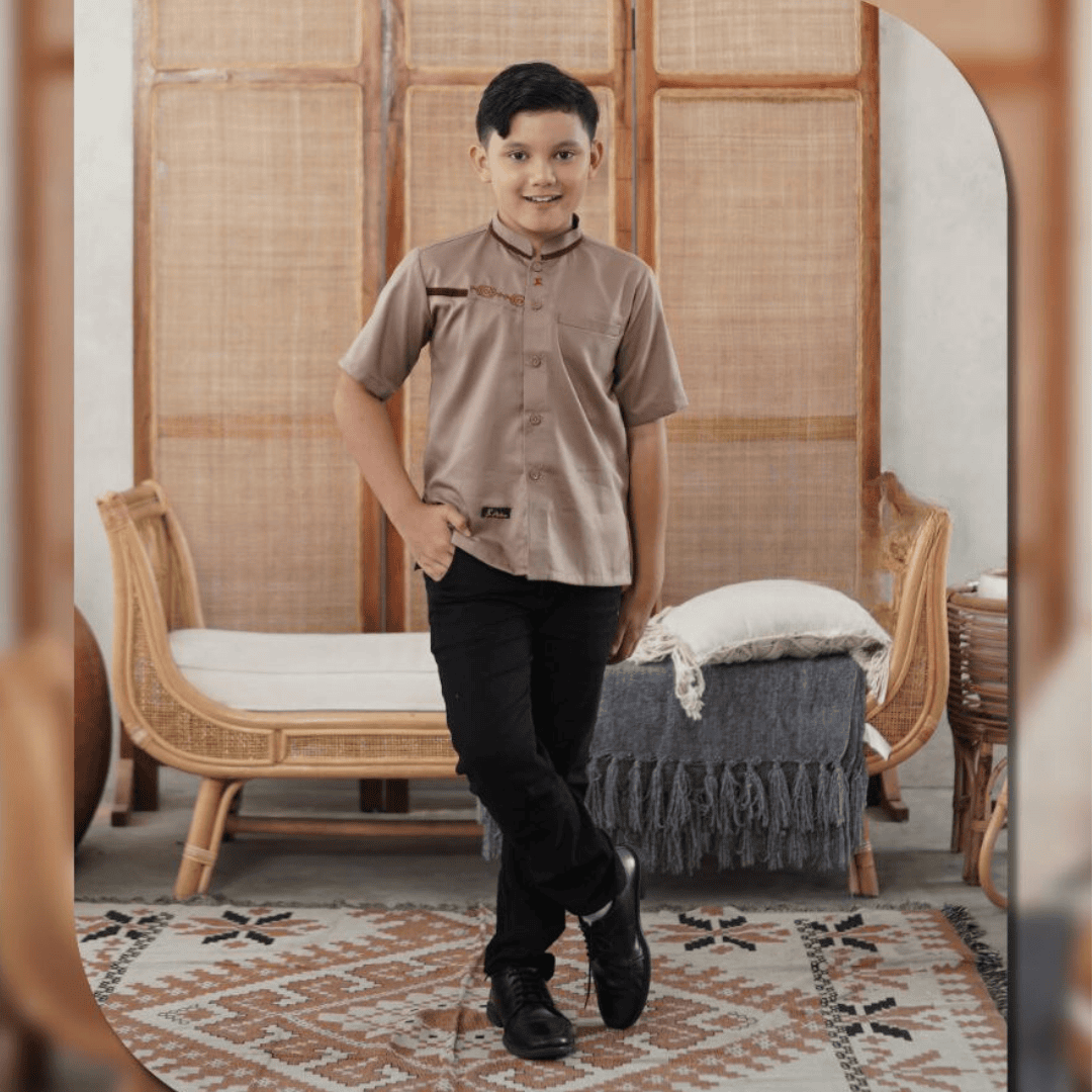 ABIKA SARIMBIT GAURI JEFRI WINE