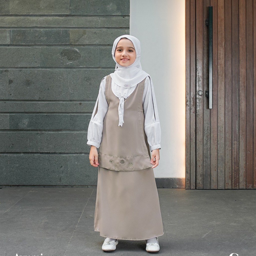 SARIMBIT ETHICA ELFA NUDE BROWN